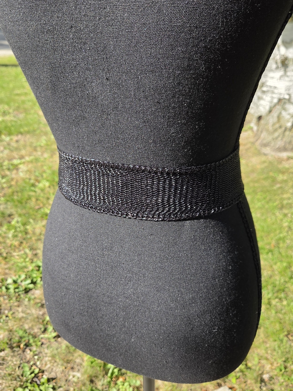 Black Mesh Ring Buckle Waist Belt - Picture 2 of 4